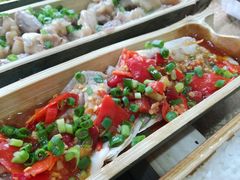 剁椒鱼头-胡须哥网红竹筒菜