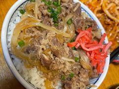 招牌牛肉饭-一道浪居酒屋