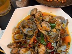 -许哥东北烧烤·铁丳烤串·宫后夹肉(繁花中心店)