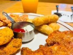 -菲滋意式餐厅(富阳东方茂店)