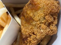 -麦当劳(杨林得来速店)