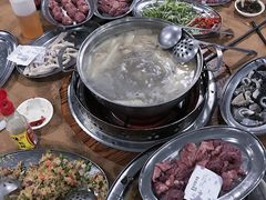 -五洞培记山庄·鲜牛肉火锅