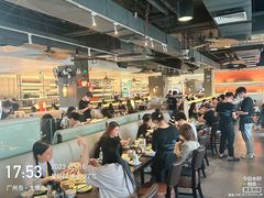 -大头虾越式风味餐厅(光明广场店)