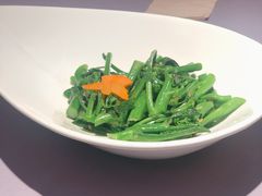 四季鲜蔬-梧桐北京烤鸭·铜锅涮肉(海岸城店)