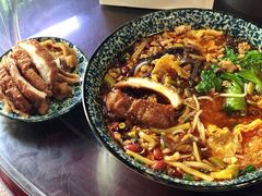 -粉家柳州螺蛳粉(杨宅路店)