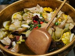 -毛肚向右·川渝毛肚王(经开永旺店)