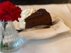 -Cafe Sacher(WIEN)