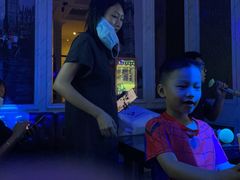 -皇马纯KTV·量贩·聚会(民治店)