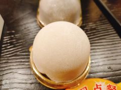 -蜜蜂小象·榴莲千层蛋糕(时代汇11栋店)