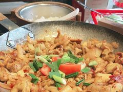 -富正毅三下锅·湘西韵味(天门山索道店)