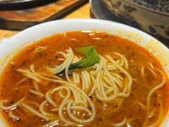 -小三峡食府(西五路店)