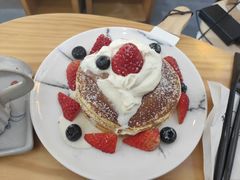 双莓奶油松饼罐-W Coffee(船板巷店)