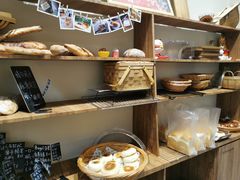 -沁屋面包店(人民东路店)