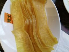 -佬土鹅肠火锅(解放路店)