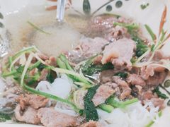 -正宗鸡饭粤香酒家(朱村店)