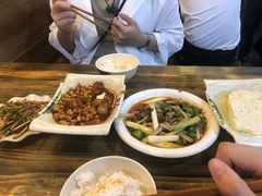-丘艳豆花饭(国泰广场店)