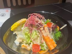 -山川小町·极番烧肉(新地假日广场店)