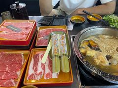 -牛武士寿喜烧·和牛火锅自助(全球首店)