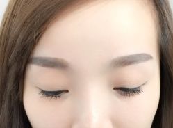 韩式半永久根雾眉-平萍纹绣韩式半永久定妆