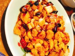 -95号酱骨·一块豆腐(展春园西路店)