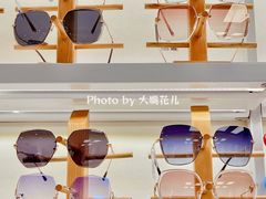 -潘多拉眼镜·蔡司依视路明月(潘家园店)