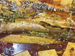 -三顾烤庐·烤鱼·烧烤·龙虾(奉贤店)