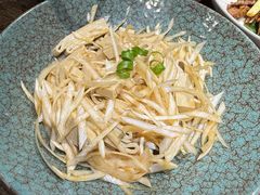 自制泉水豆腐皮-魁盛居百年鲁菜馆(县西巷店)