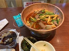 -成都你六姐·牛肉冒菜(城市集市合生汇店)