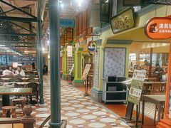 -大食代美食广场(上海中心店)