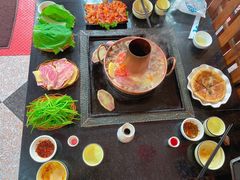 -香香腊排骨.野生菌火塘总店(束河店)
