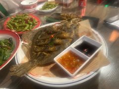 -辉记炭烧海鲜大排档·老字号(福田店)