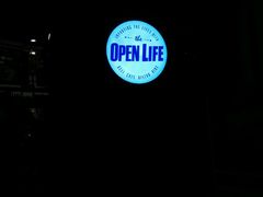 -The open life(万象城店)