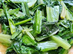 蒜蓉炒青菜-花悦农庄 | 烧鸡·竹筒饭(沙迳高沙温泉香溪堡店)