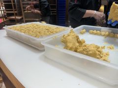 -嘉华鲜花饼·现烤(昆明老街店)