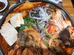 -青瓦餐厅·生鱼片·韩园烤肉(西塔店)