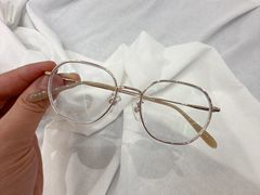 -罗伯特眼镜·蔡司官方授权(罗湖国贸店)