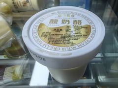 -正飞鲜奶(吐鲁番路店)