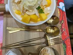 榴莲芒返-甜心妈妈·榴莲星级糖水(北京路总店)