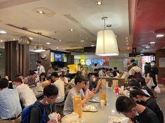 大堂-麦当劳(花城大道华穗路店)