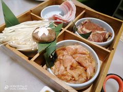 -韩宫宴烤肉·料理(宝山万达店)