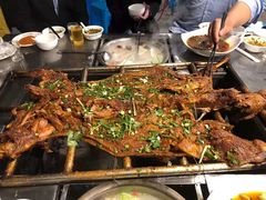 -去吃小龙虾·江湖菜·烧烤(南滨路店)
