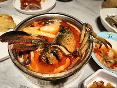-雍容荟帝王蟹活龙虾展台自助(IFS黑金店)
