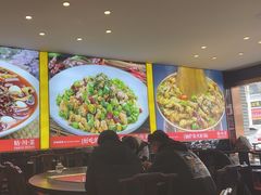 -川流不息·地道川菜·小龙虾(松东路店)