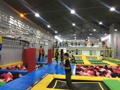 -Bounce Factory反弹工厂蹦床公园(群力店)