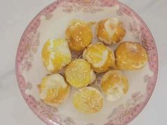 -上海雏渐肥月嫂