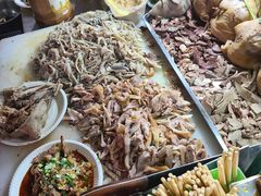 -正宁路小吃夜市