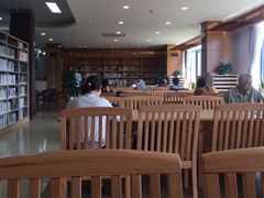 -浦东新区花木街道图书馆