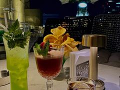 -The ROOF (通盈中心店)