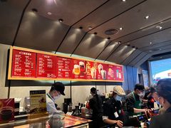 -星巴克(深圳北站B5检票口)