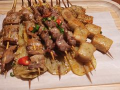 招牌内蒙古羊肉串-串东家·好酒配好串(拱墅万达金街店)